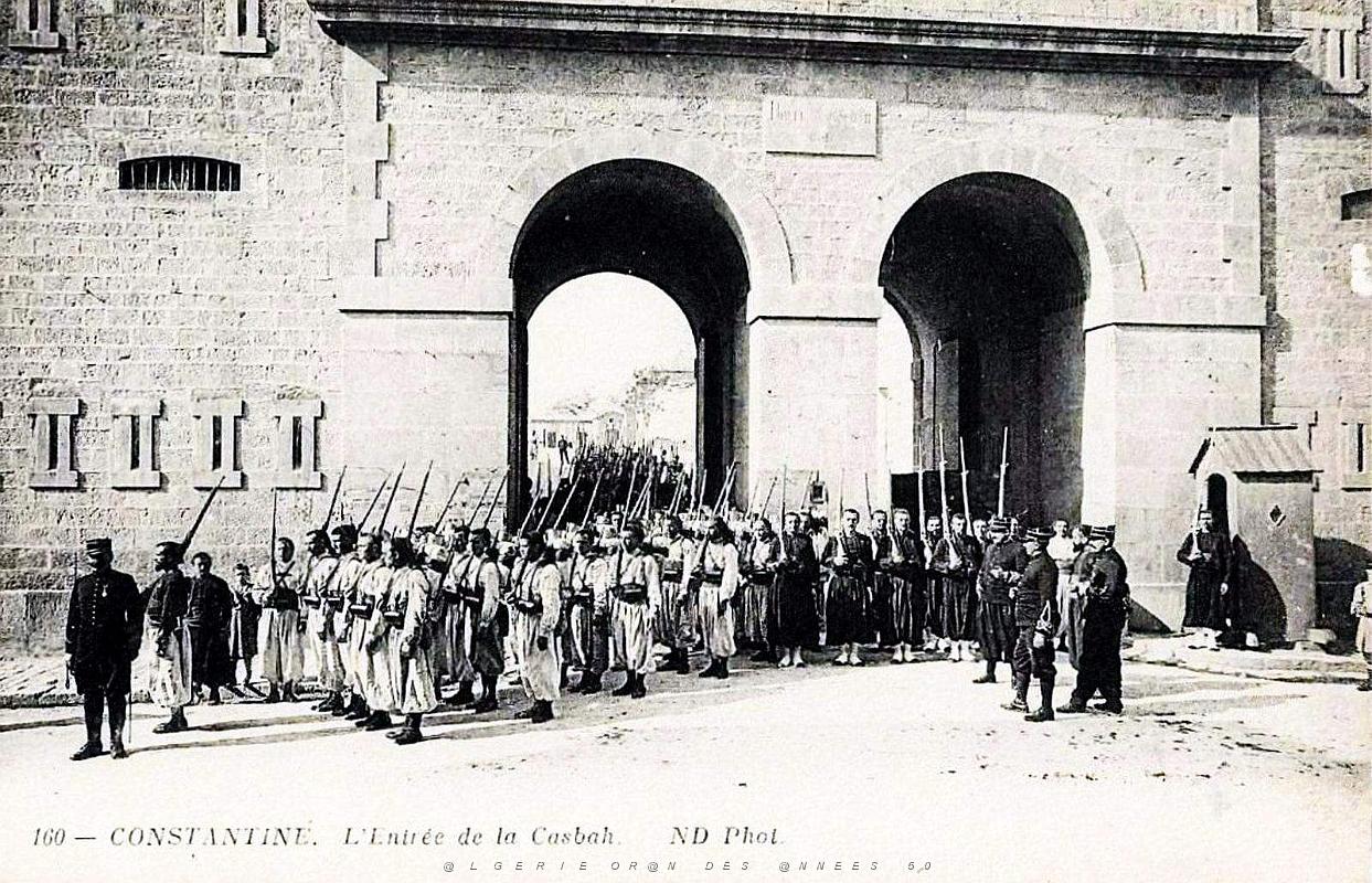 1838- Constantine - Entree de la Casbah.jpg